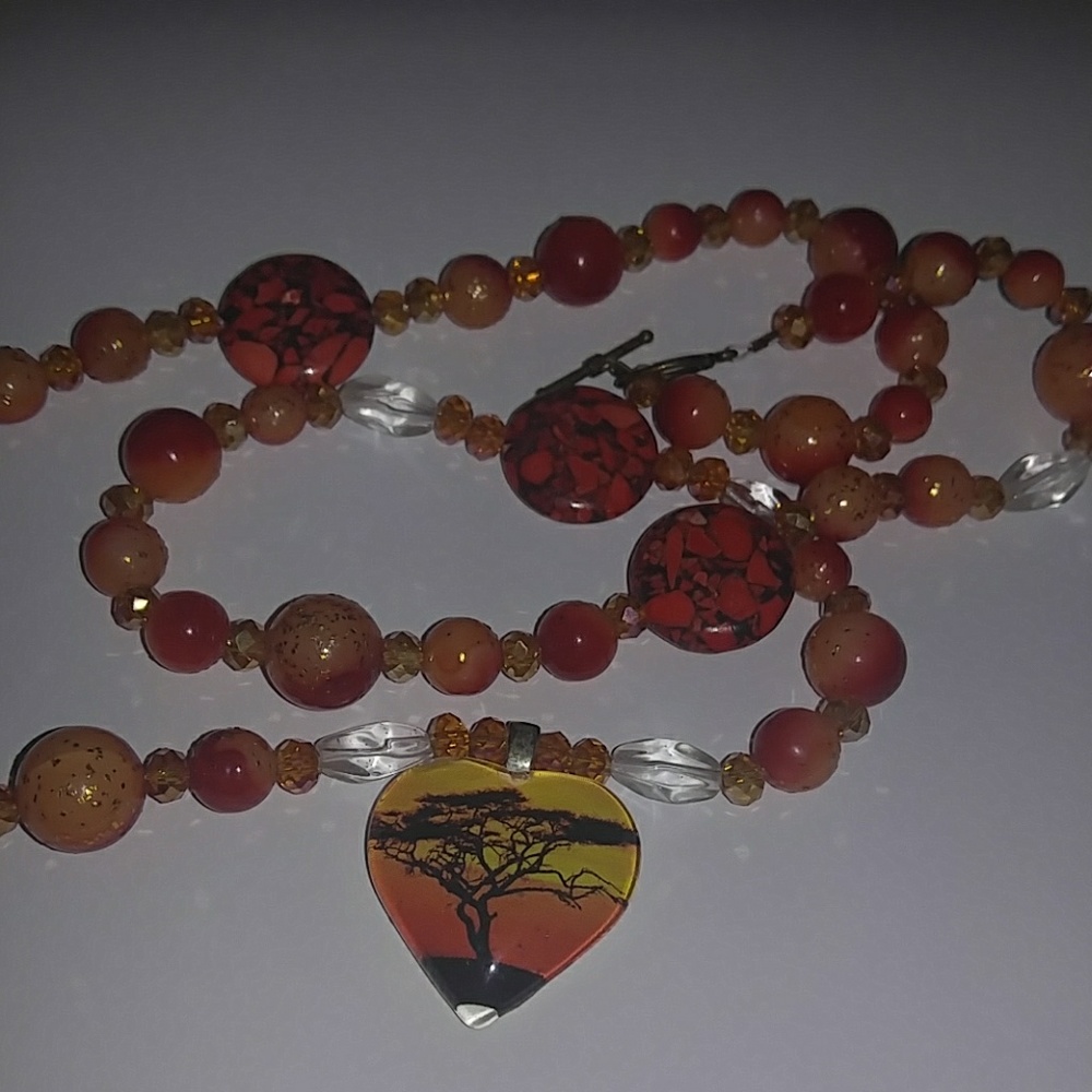 Neckless